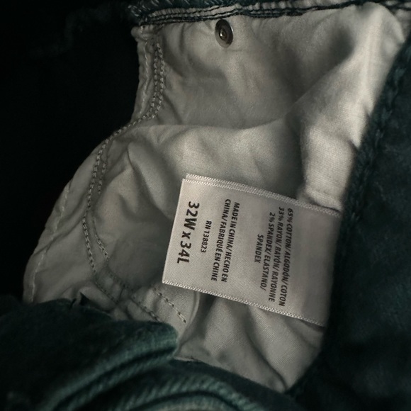 Shyenne belle bottoms, I don’t reach for them anymore. Size 32w x 34L - Picture 1 of 4